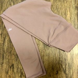 Alo Yoga leggings